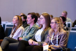 Attendees listen as the keynotes close at AltProteins 25